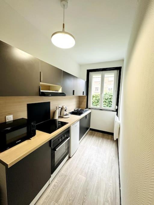 Ferienwohnung Le Moderne Charleville-Mézières Exterior foto