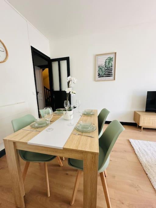 Ferienwohnung Le Moderne Charleville-Mézières Exterior foto